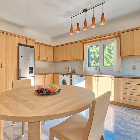 Bamour With Paradise View