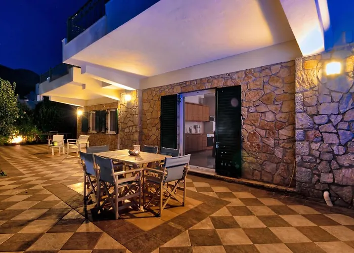 Bamour With Paradise View