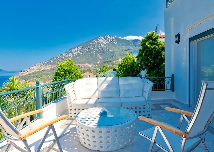 Bamour With Paradise View Vila