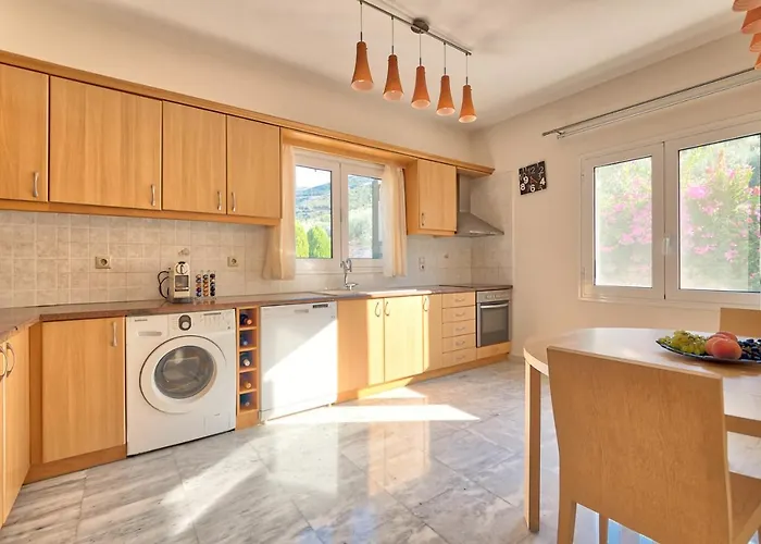 Bamour With Paradise View Epidaurus