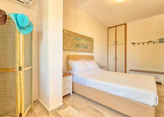 Vila Bamour With Paradise View *