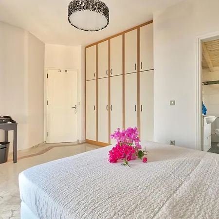 Villa Bamour With Paradise View